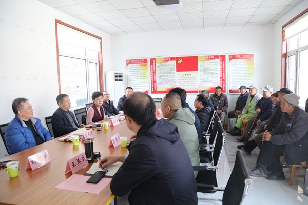 必威BETWAY西汉姆联：传好乡村振兴接力棒 新老第一书记无缝衔接